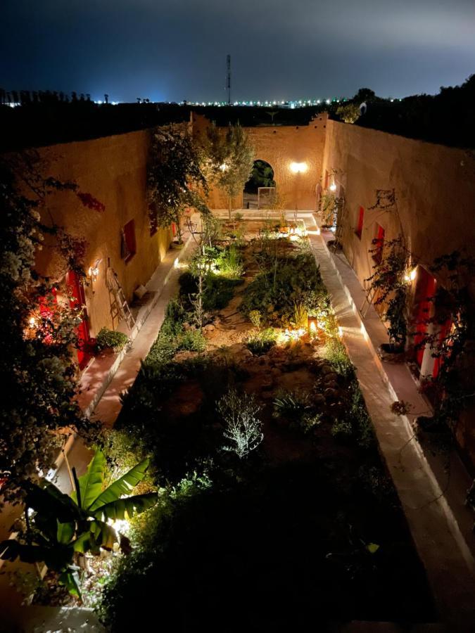 Dar Tawarta Guest House 다클라 외부 사진