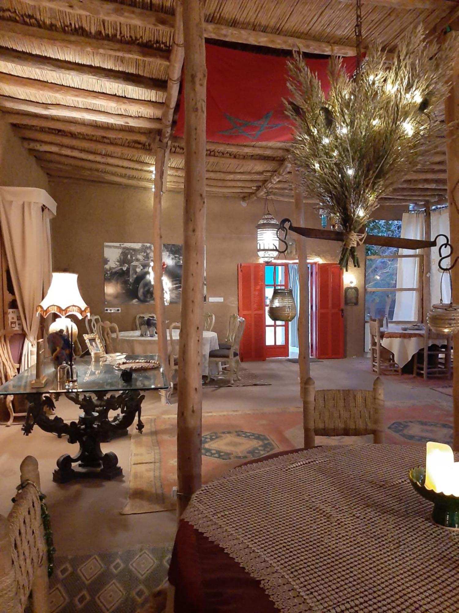 Dar Tawarta Guest House 다클라 외부 사진