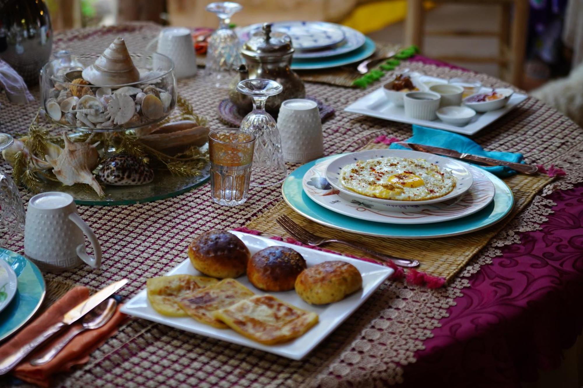 Dar Tawarta Guest House 다클라 외부 사진